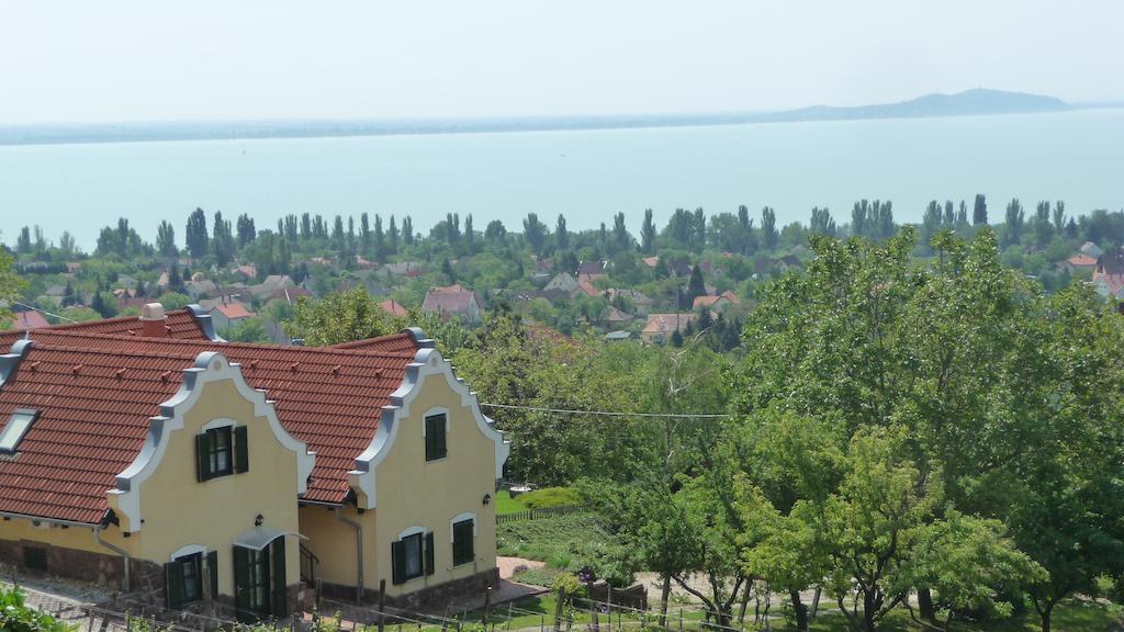 Hillside Apartments Ревфюлёп Экстерьер фото