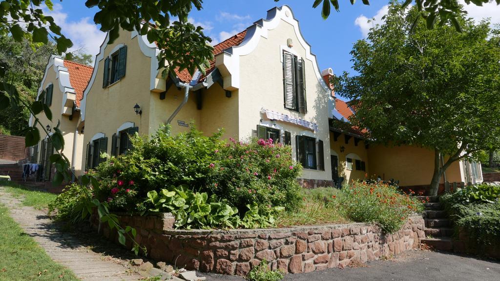 Hillside Apartments Ревфюлёп Экстерьер фото