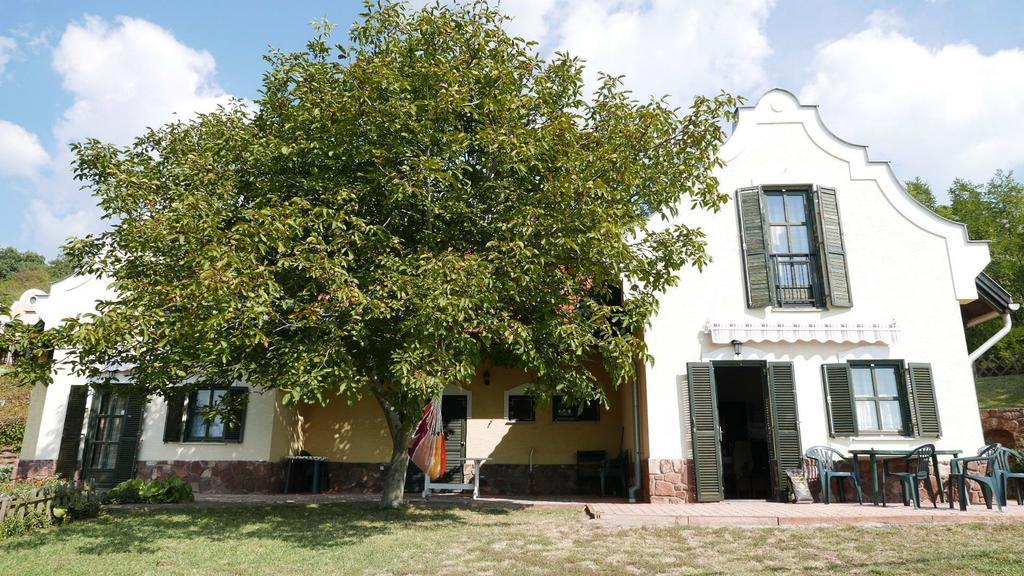 Hillside Apartments Ревфюлёп Экстерьер фото