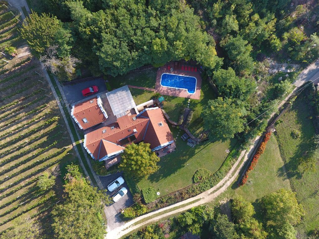 Hillside Apartments Ревфюлёп Экстерьер фото